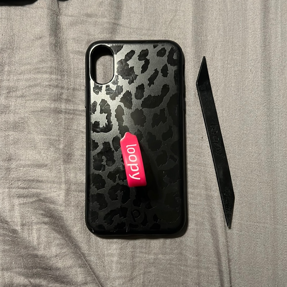 iPhone 10 Loopy case with extra loop